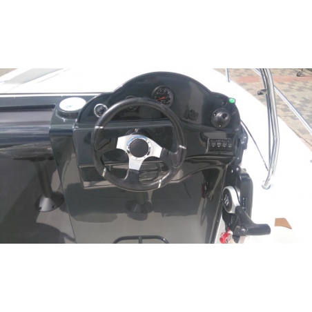 Čln – S boat 570 Sun Cruiser