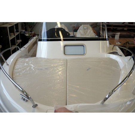 Čln – S boat 570 Sun Cruiser