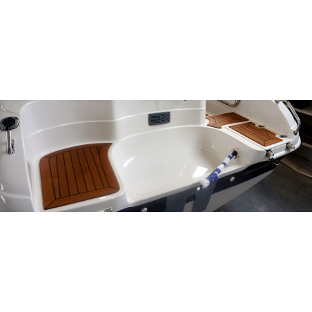 Čln – S boat 570 Sun Cruiser