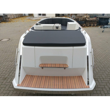 Čln – Aqua boats 630