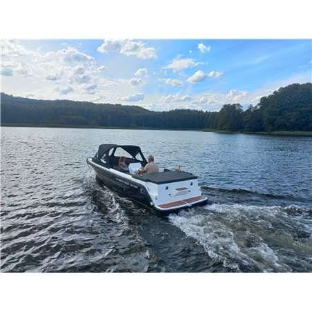 Čln – M 550 Tender