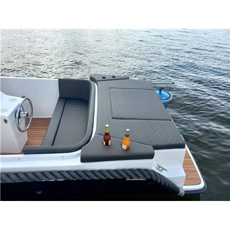 Čln – M 550 Tender