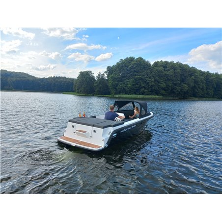 Čln – M 550 Tender